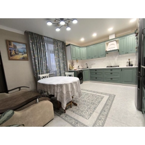 Продается 3-к. квартира, 98м2
